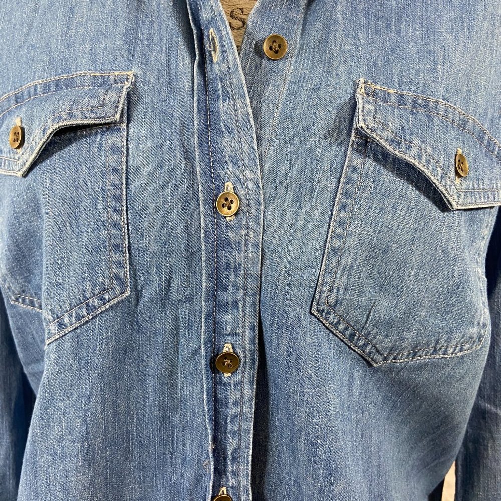 Denim Upcycled Redesigned Lace Heart Recycled button up western shirt - Picture 10 of 12